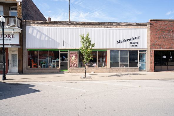 525 W Reed St, Moberly, MO 65270